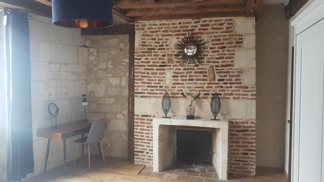 Appartement Dans Immeuble 15 Eme Siecles Vieux ตูร์ ภายนอก รูปภาพ